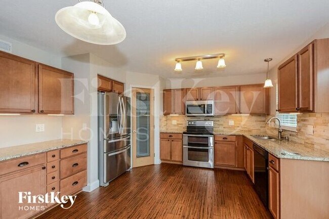 Building Photo - 4565 Vista Meadows Drive