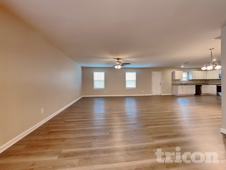 Building Photo - 357 Indian River Dr