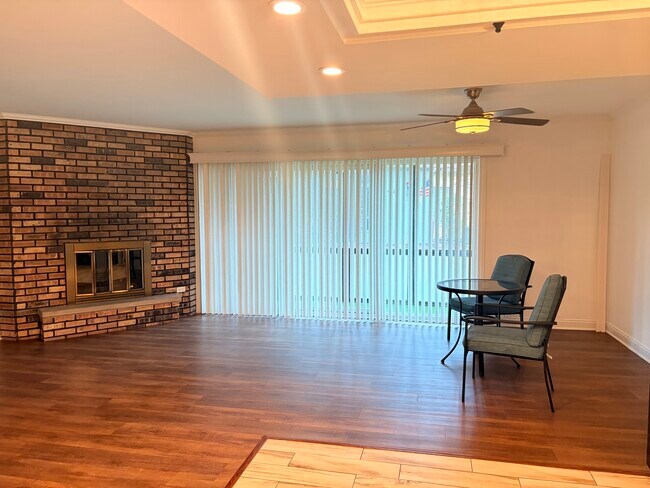 Building Photo - 9194 S Rd