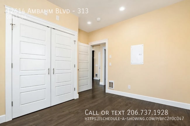 Building Photo - 12614 Ambaum Blvd SW