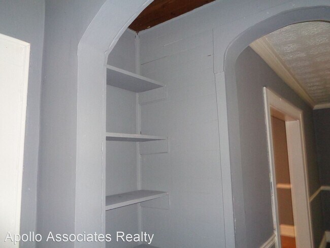 Building Photo - 356 Hamilton E Holmes Dr NW