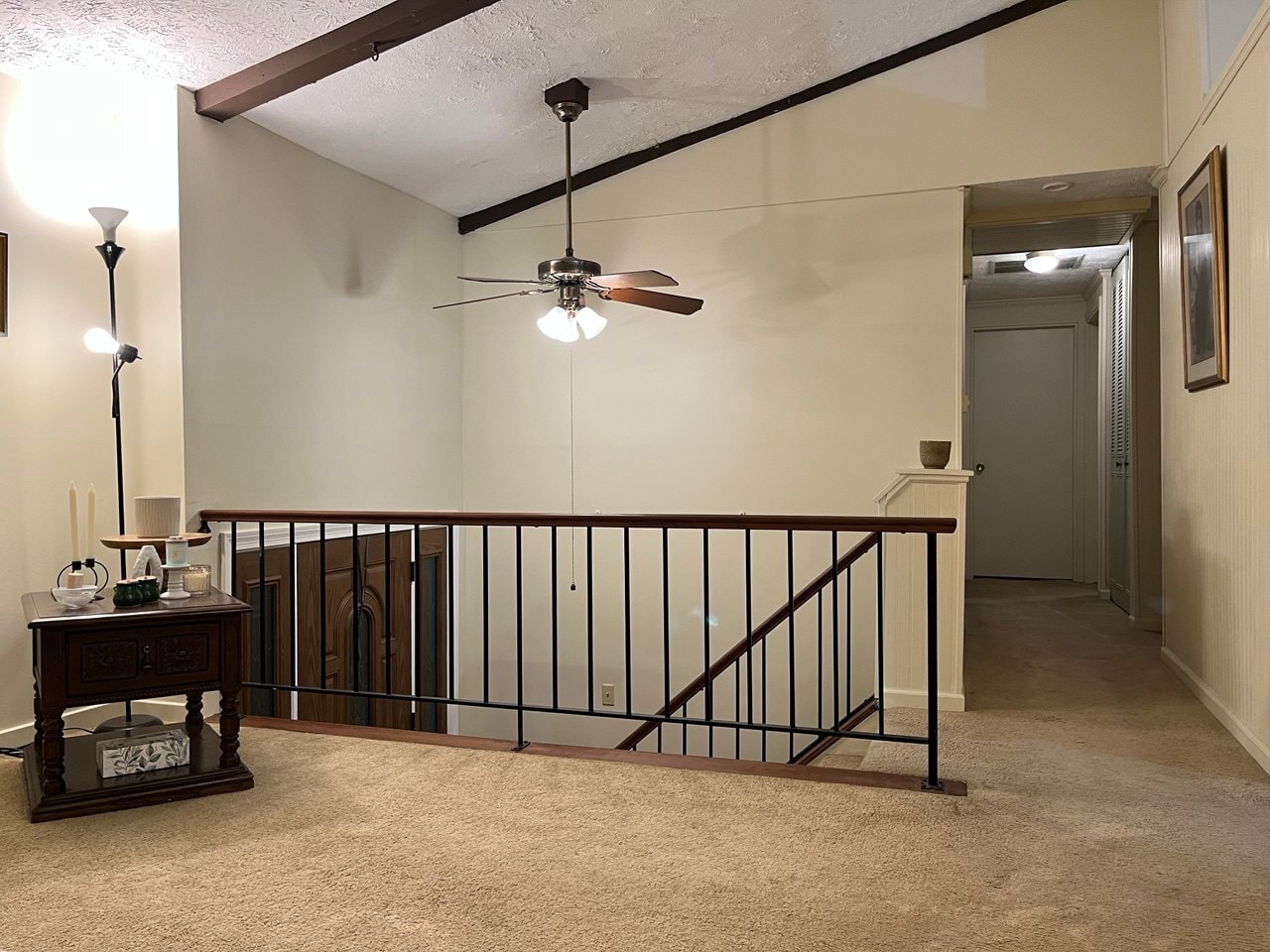 Building Photo - 210 Pinehurst Ln