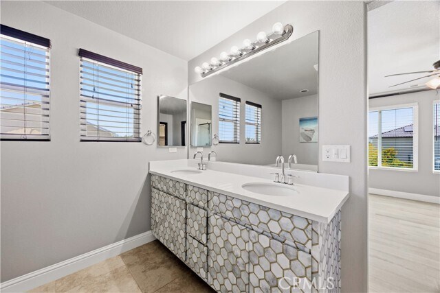 Building Photo - 15551 Montalone Pl