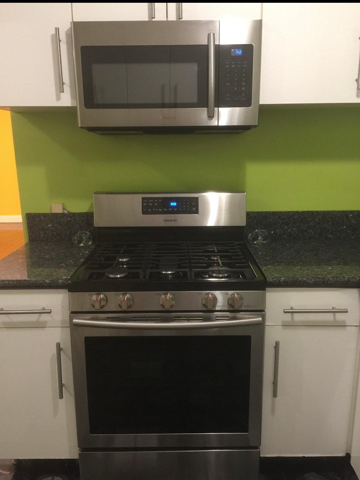 Building Photo - 5115 Canoga Ave