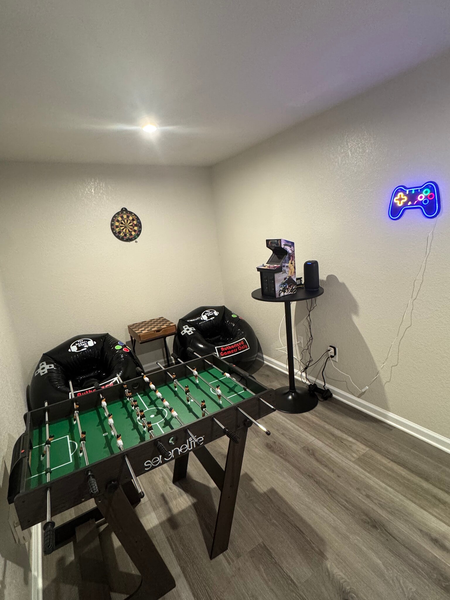 Game room - 66 Clara Ct