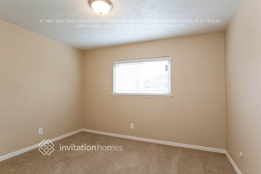 Building Photo - 3919 Cypressdale Dr