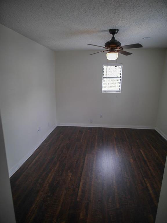 Building Photo - 1166 Ridgeway Dr