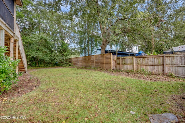Building Photo - 3913 Cherry Ave