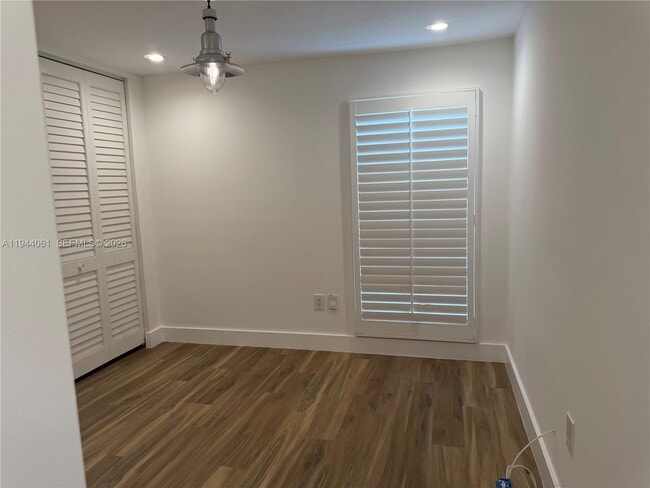 Building Photo - 9300 SW 7th Ln