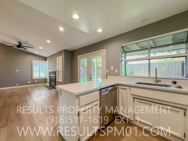 Building Photo - Lovely Upgraded Rocklin Home