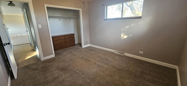 Building Photo - 10016 3rd Ave