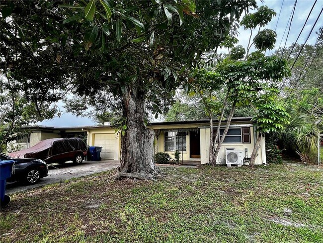 Building Photo - 1411 Kennywood Dr