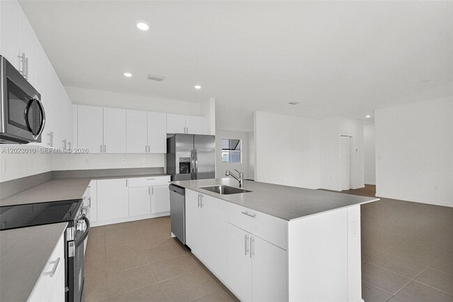 Building Photo - 27210 SW 159th Path