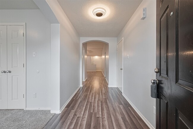 Building Photo - 5418 Lakota Trail