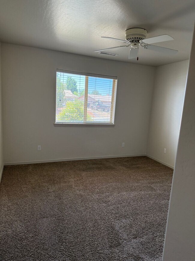 Building Photo - 7378 E Mingus Trail