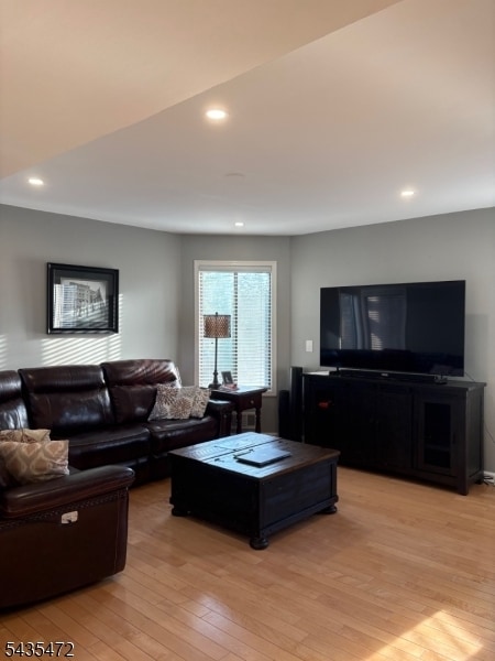 Building Photo - 37 Delbarton Ct