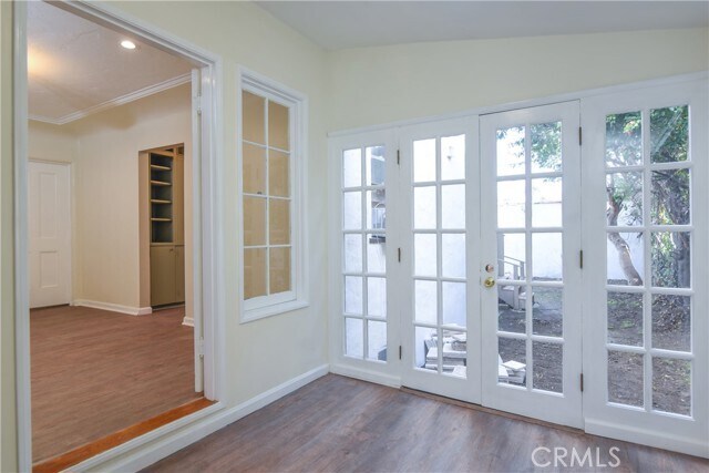 Building Photo - 226 Rexford Dr