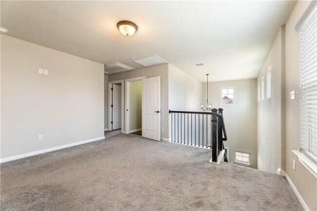 Building Photo - 5413 Traviston Dr
