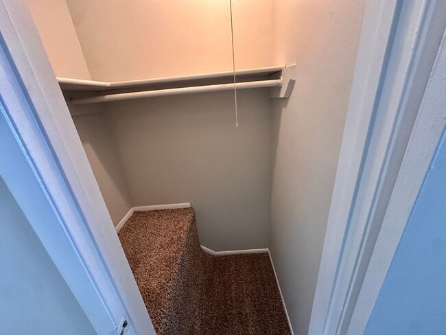 Building Photo - $1,199 |1 bedroom 1.5 bath town home style...