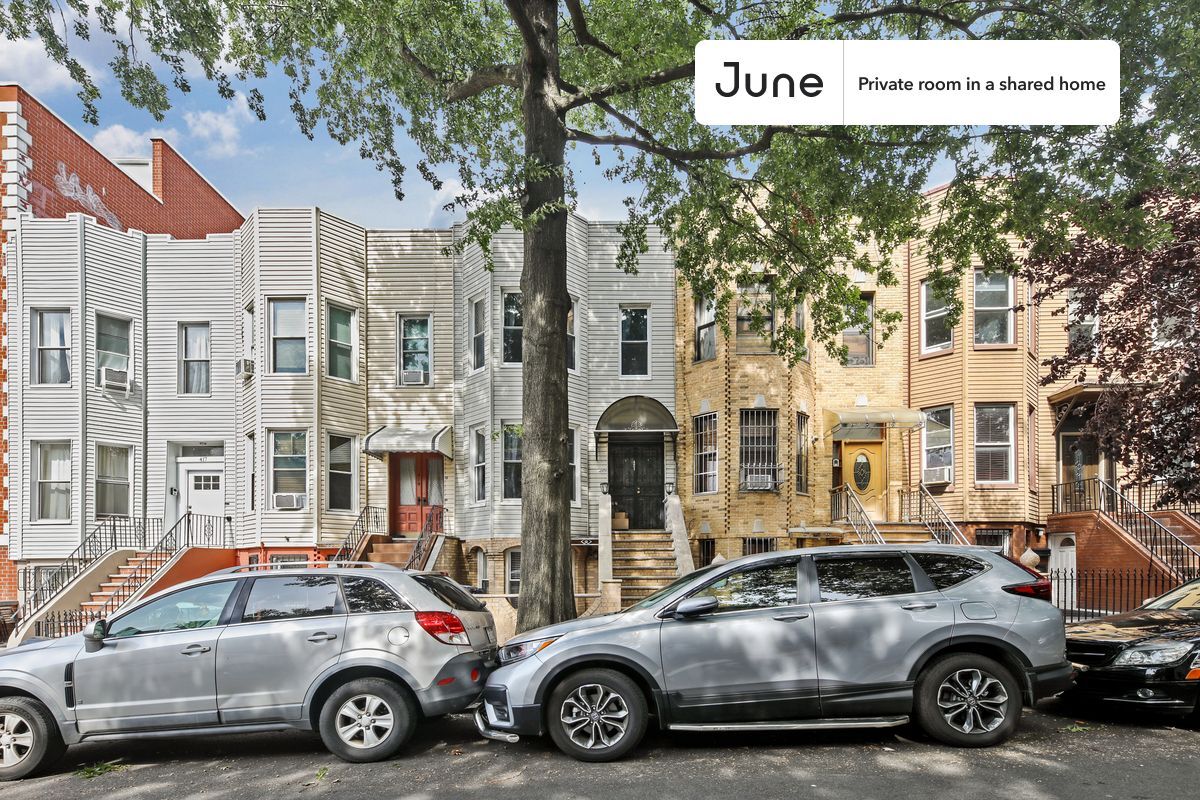 Building Photo - Room in Shared 5 bed/2 bath home in Sunset Park