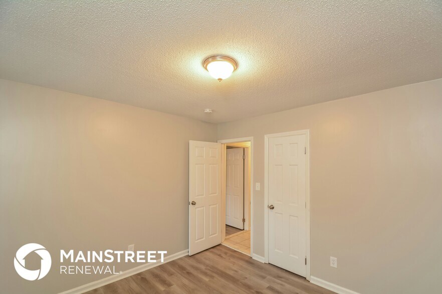 Building Photo - 4221 Kilcullen Dr