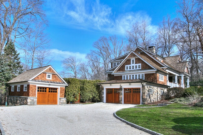 Building Photo - 15 Catamount Rd