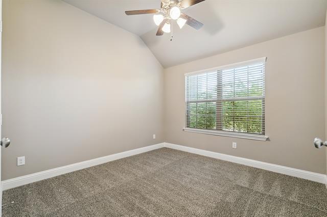 Building Photo - 410 Oleander Dr