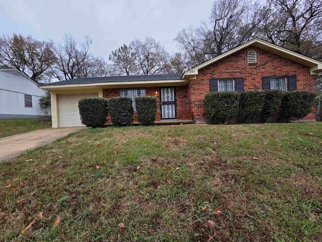 Primary Photo - 2192 Lisa Ave