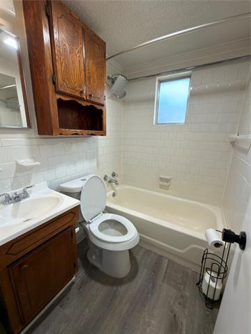 Building Photo - 2426 May Ln