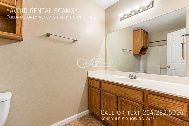Building Photo - 4308 Acorn Creek Trail