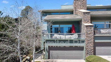 Building Photo - 674 Crosscreek Dr