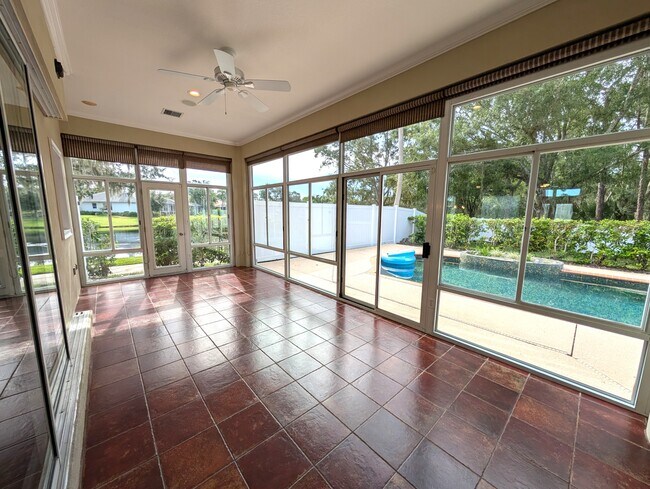 Building Photo - 6535 Meandering Way
