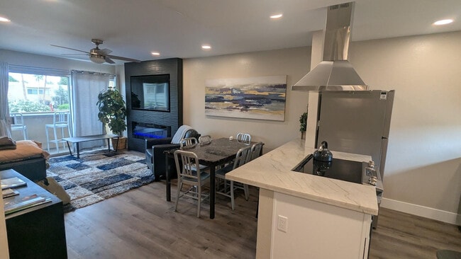 Building Photo - 4630 N 68th St