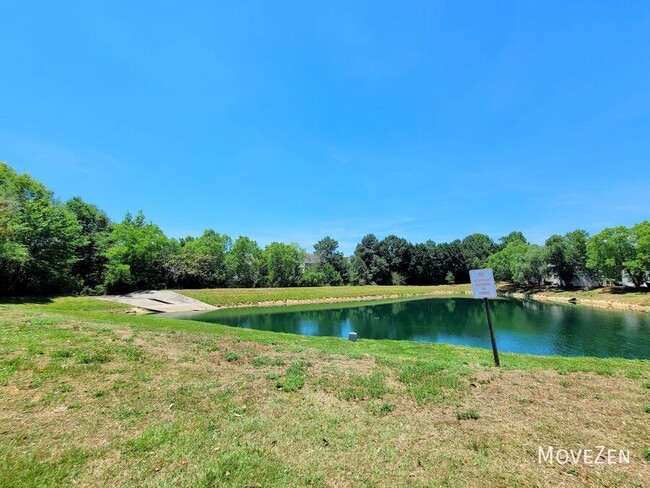 Building Photo - 249 Malamute Ln