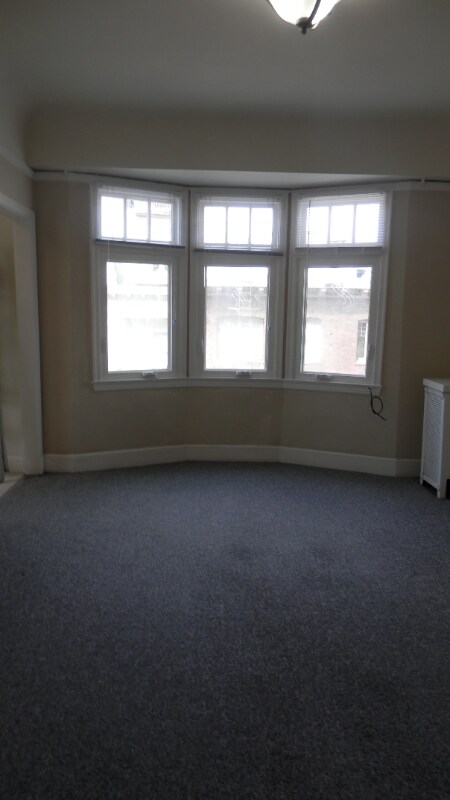 Building Photo - 1060 Powell St