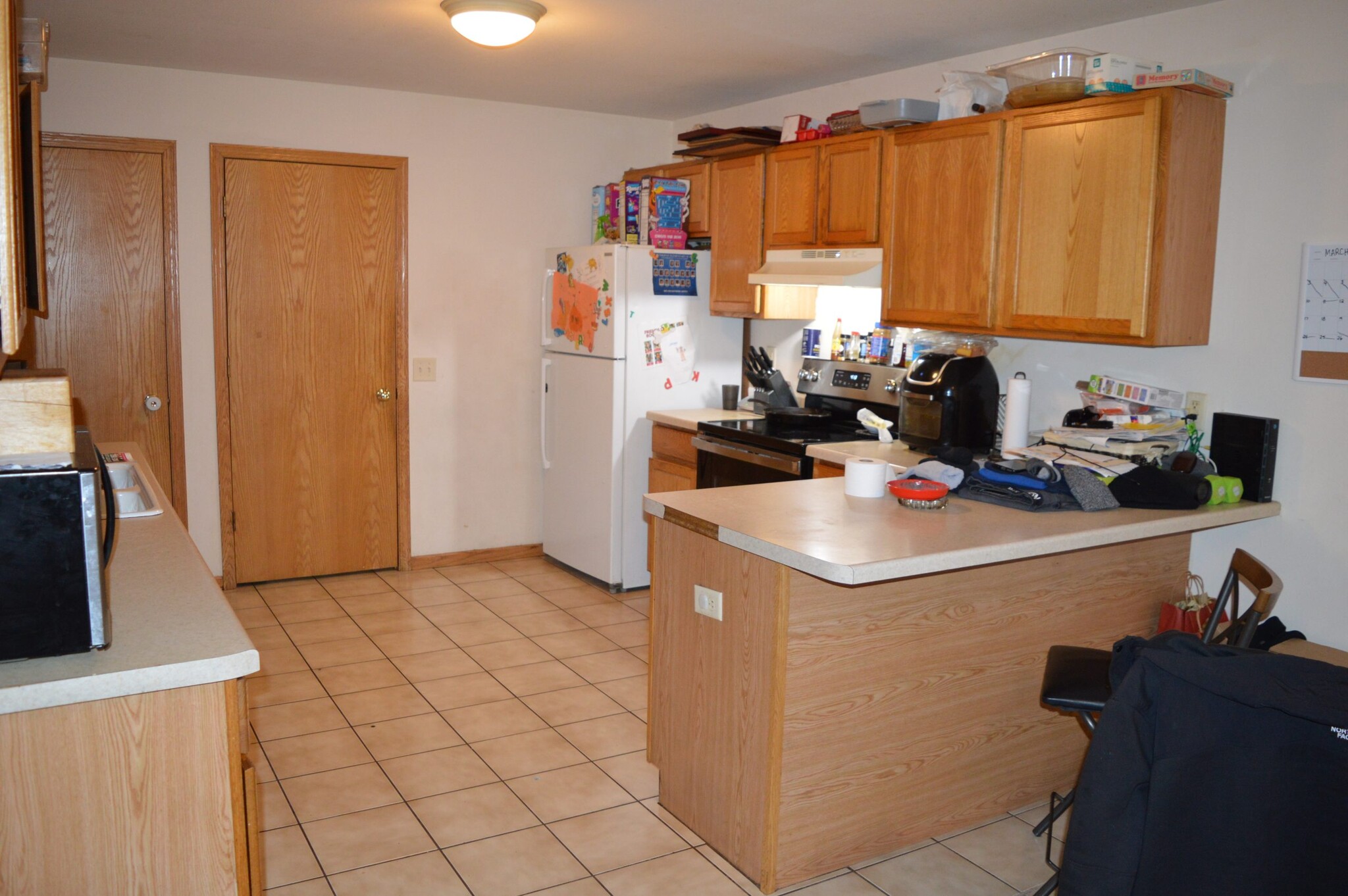 Building Photo - 1043 N Thompson Dr