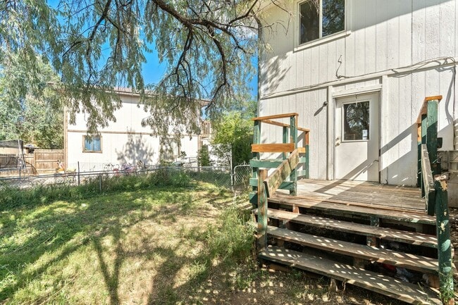 Building Photo - 6317 E 78th Way