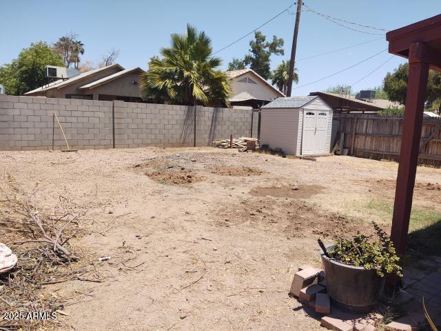Building Photo - 4327 N 13th Pl