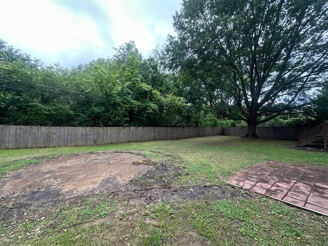 Building Photo - 995 Red Fox Cove