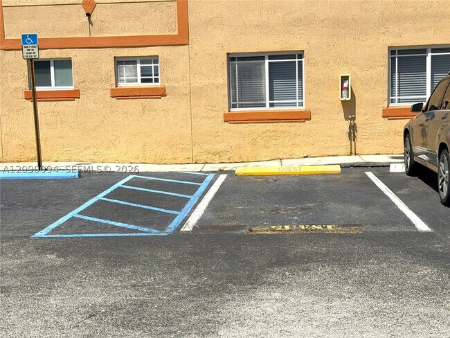 Building Photo - 17302 NW 74th Ave