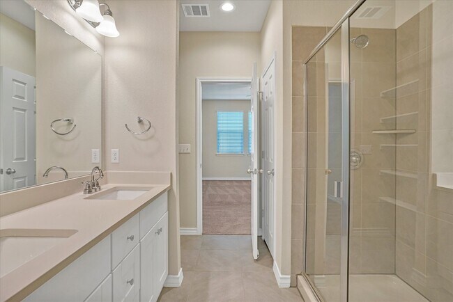 Building Photo - 5412 Golden Canary Ln