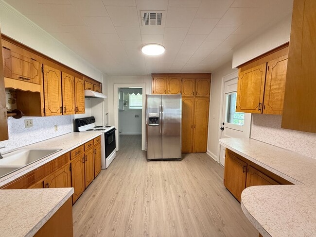 Building Photo - Sapulpa 3 bedroom 2 Bath