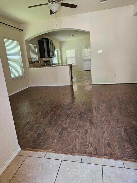 Building Photo - 4302 Stanley Park