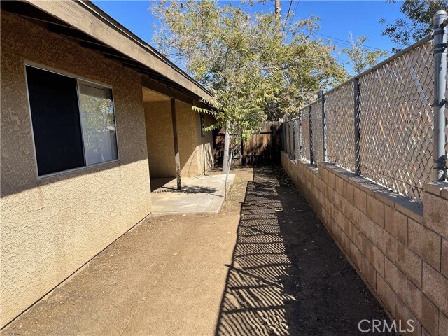 Building Photo - 7467 Bannock Trail