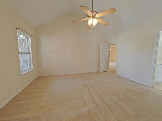 Building Photo - 113 Dozier Dr