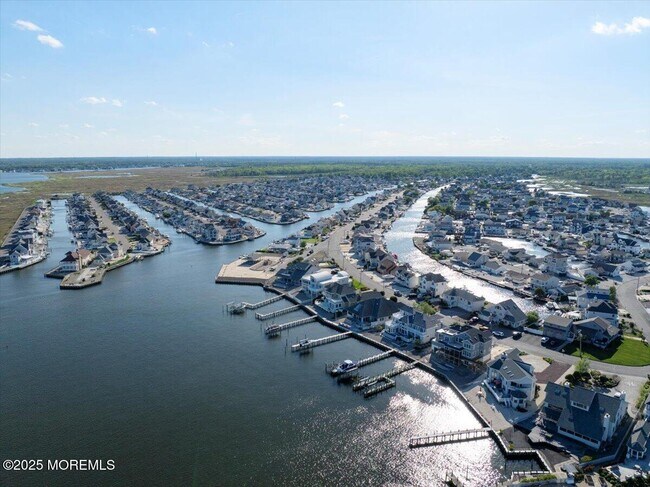 Building Photo - 1207 Capstan Dr