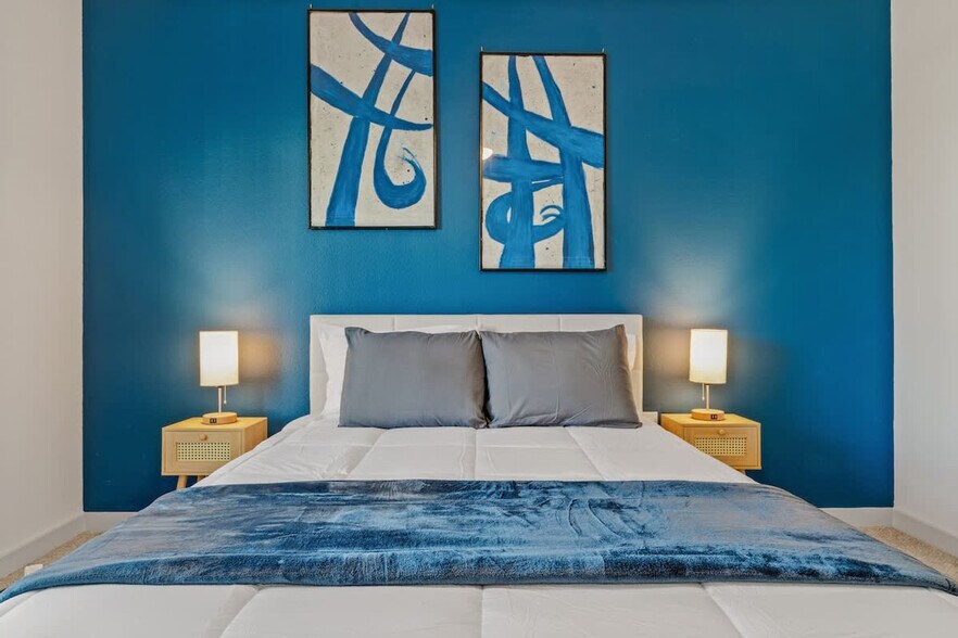 Building Photo - 14533 Star Water Rd