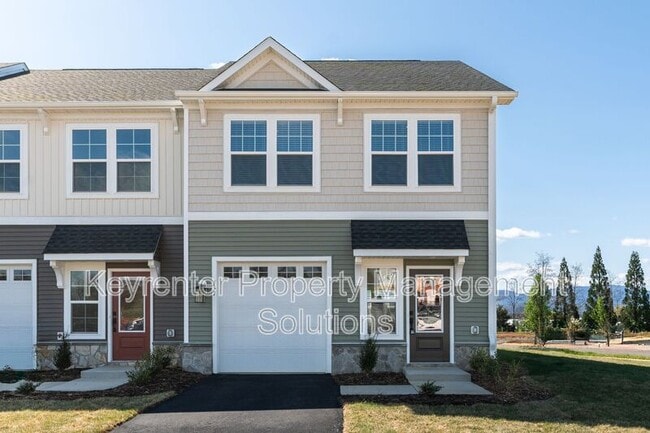Primary Photo - 337 Ridgeline Dr