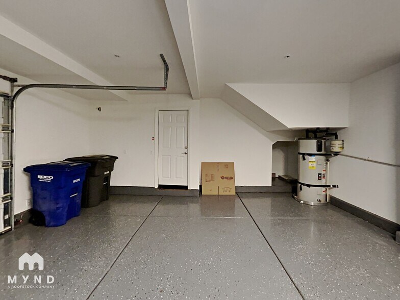 Building Photo - 443 Fitzpatrick Rd