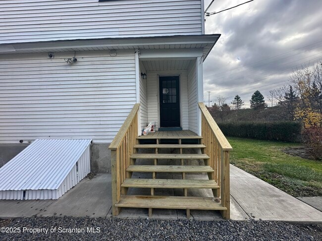 Building Photo - 1264 S 6th Ave